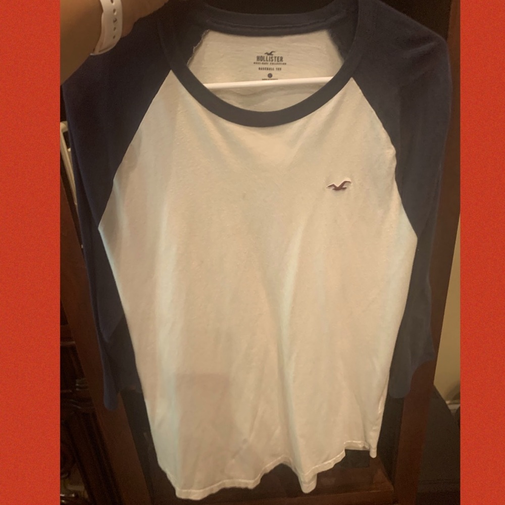 Hollister Tee (baseball tee)